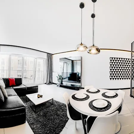 Apartamenty Homely Place Serce Poznania - Stary Rynek - Parking Exterior photo