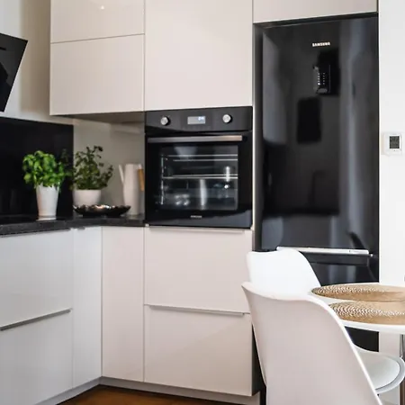 Apartamenty Homely Place Serce Poznania - Stary Rynek - Parking Room photo