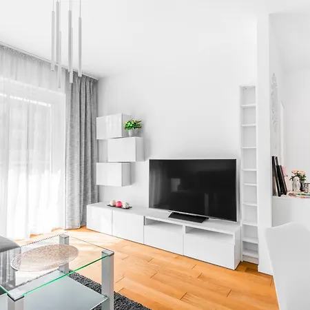 Apartamenty Homely Place Serce Poznania - Stary Rynek - Parking Room photo