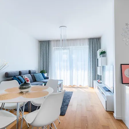 Apartamenty Homely Place Serce Poznania - Stary Rynek - Parking Room photo