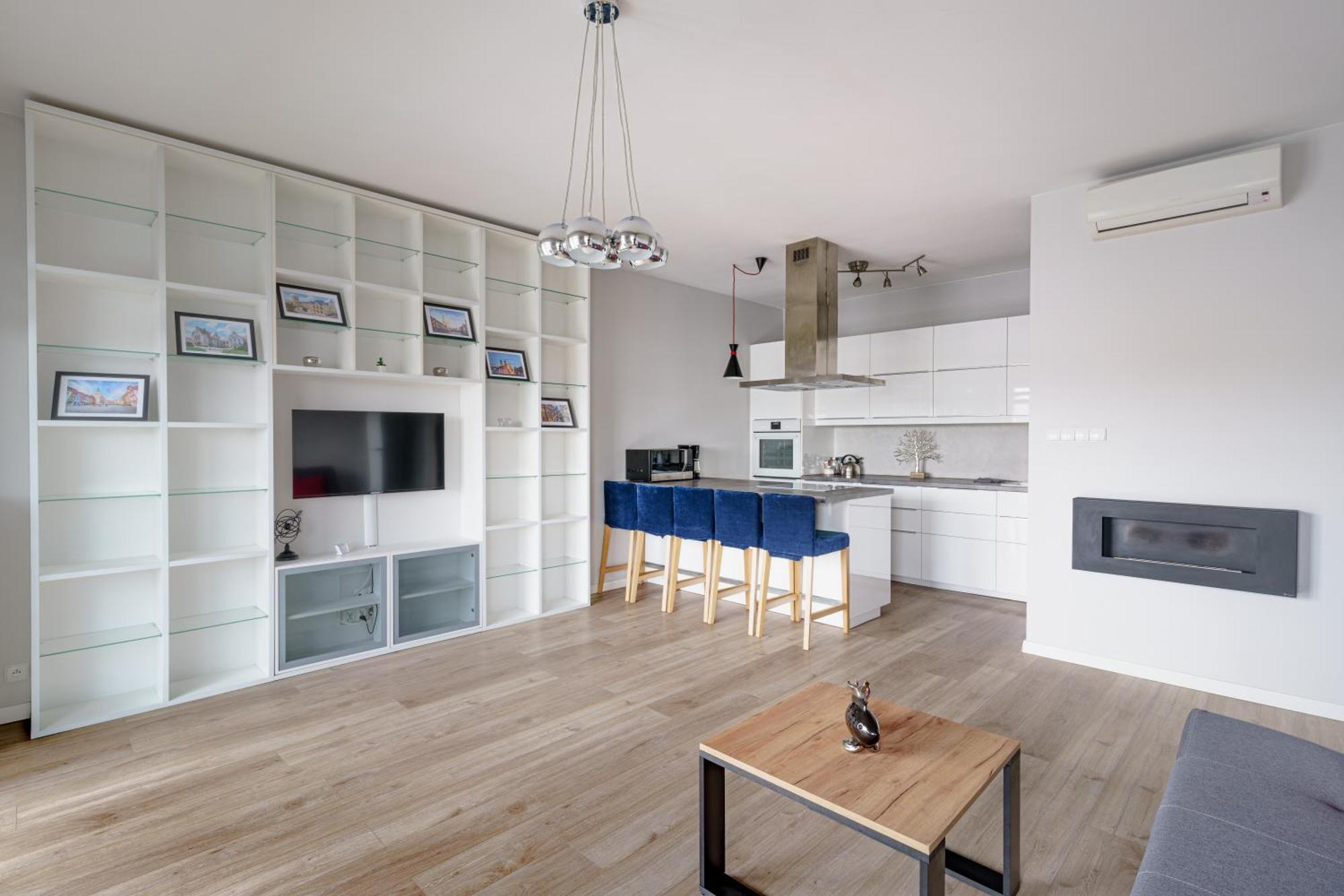 Apartament Homely Place Serce Poznania - Stary Rynek - Parking